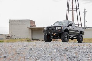 Toyota Tacoma Suspension Lift Kit - Front + Rear - Rough Country - 6-Inch Lift Kit - '95-'04